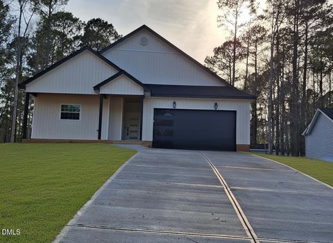 Photo of 124 Oklahoma Drive, Louisburg, NC 27549 (MLS # 10152405)