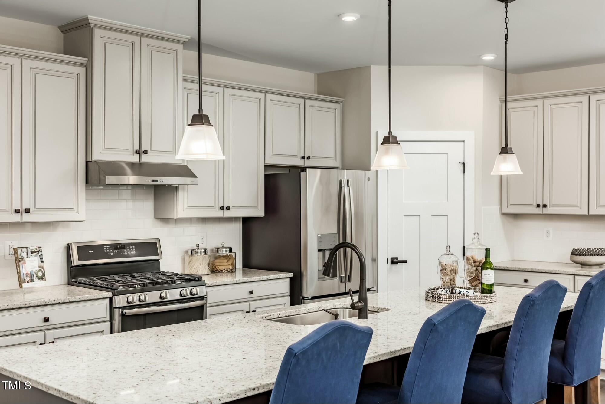 821 Walker Ridge Way