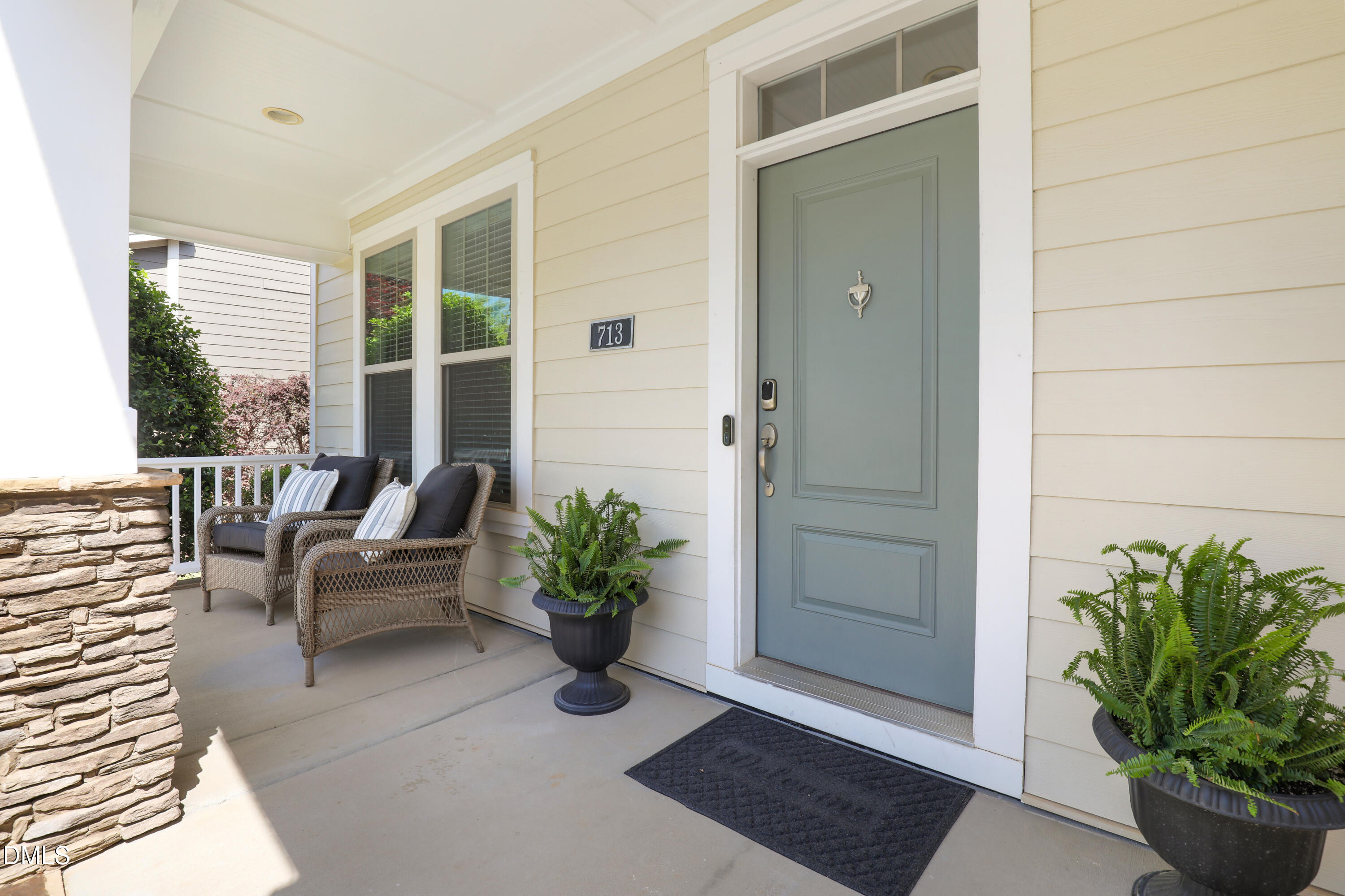 713 Ancient Oaks Drive