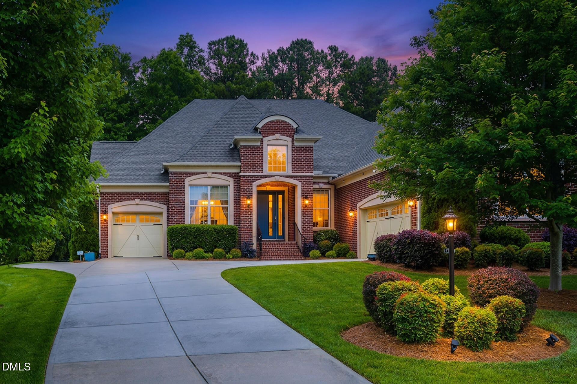 2812 Swift Willow Circle