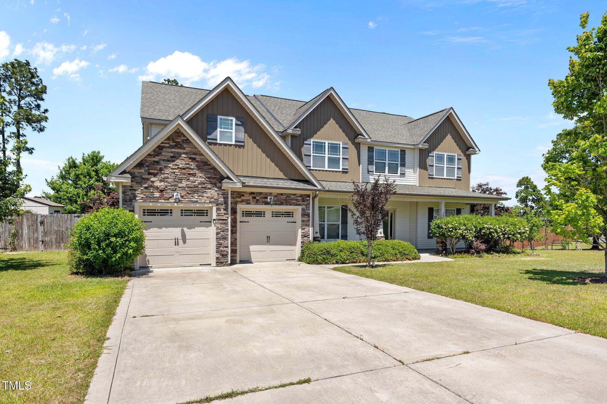 870 Kentucky Derby Lane