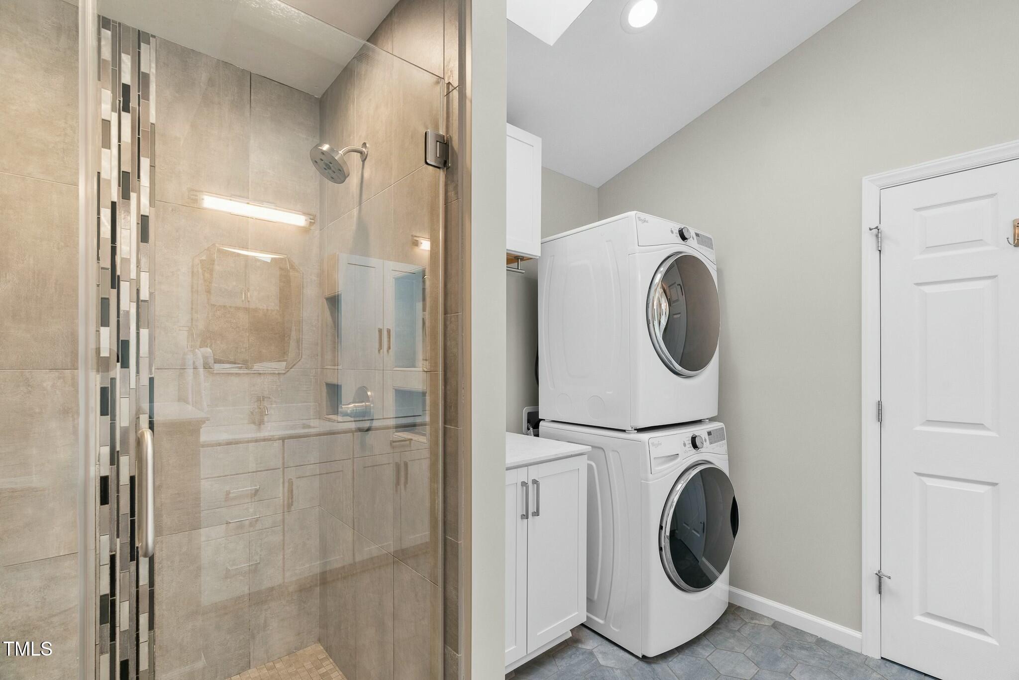 Apex, North Carolina 27502, United States, 3 Bedrooms Bedrooms, ,2 BathroomsBathrooms,Residential,Pending,84282