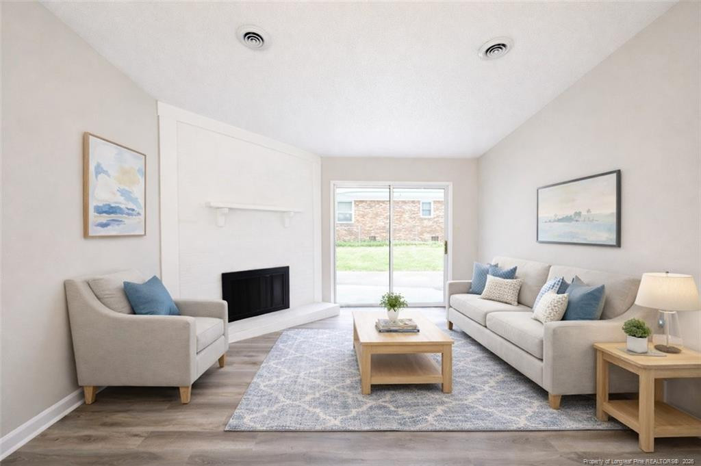 1128 Thornwood Place