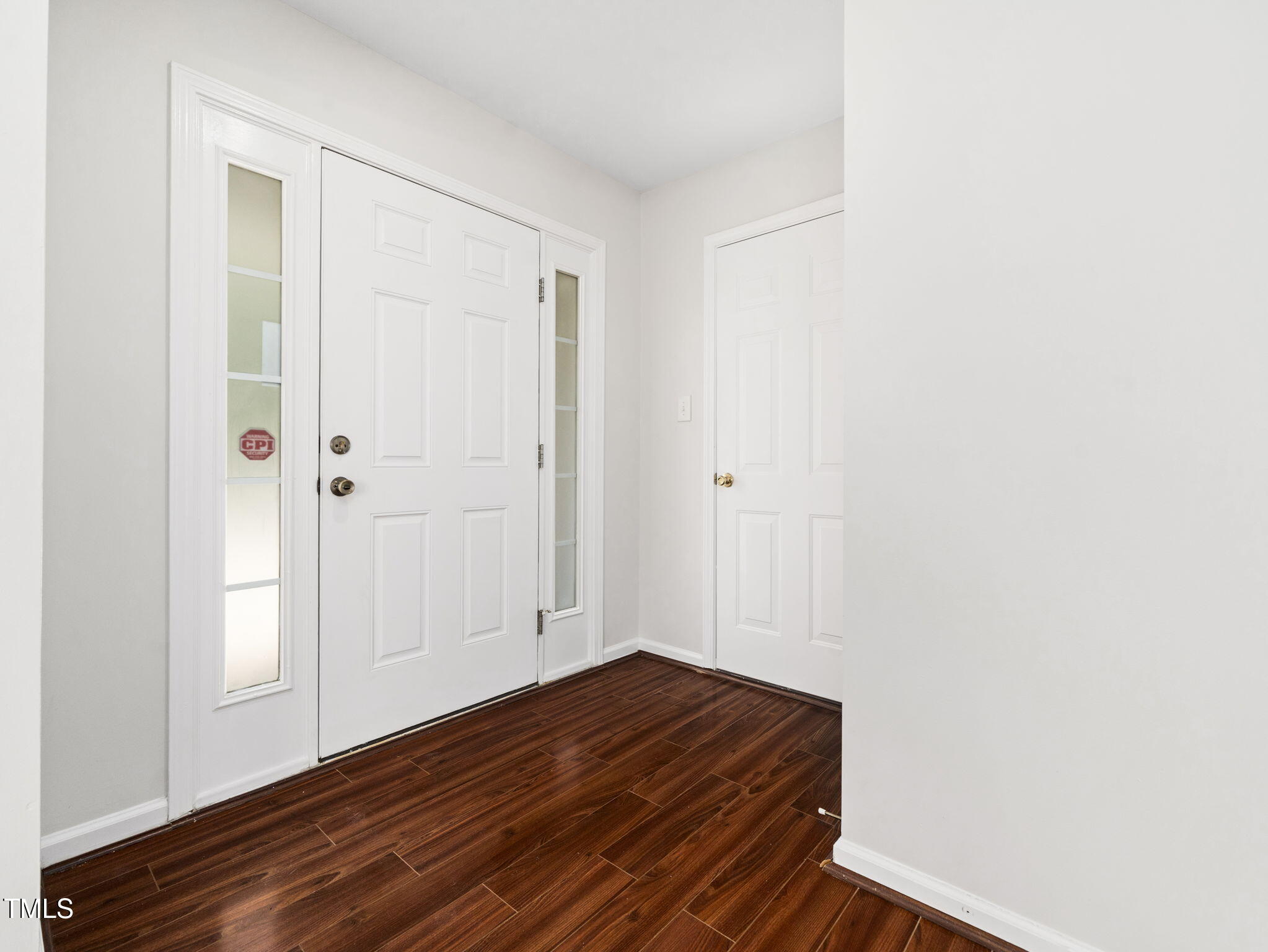 5621 Advantis Drive