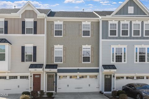 Photo of 1124 Platform Drive, Apex, NC 27502 (MLS # 10145639)