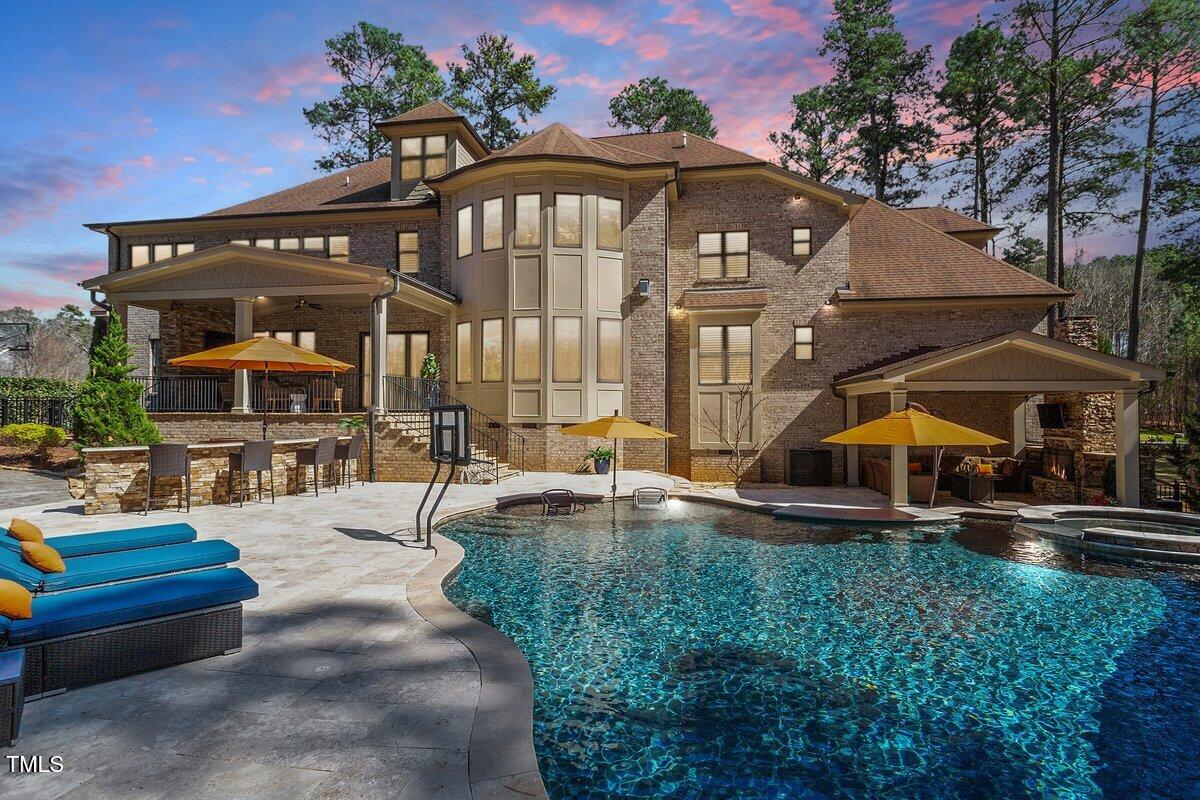 1001 Welch Lane