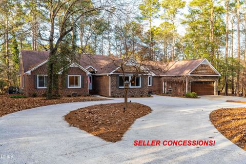 335 Sprunt Drive Clinton NC 28328