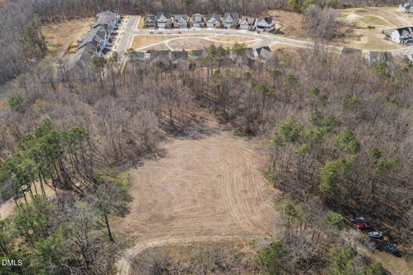 6304 PETUNIA LN, WENDELL, NC 27591 - Image 84a40f6fe7bfc496bb81997ceb5cd3b2/2284879884