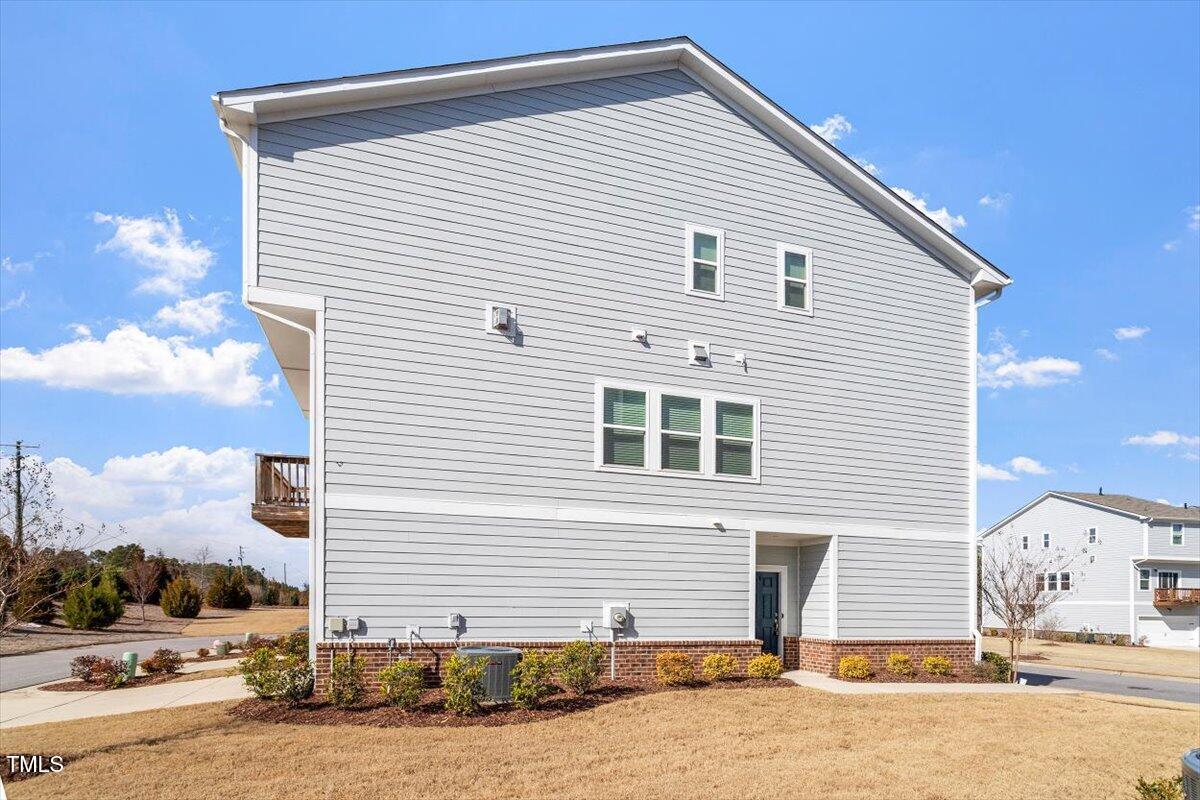 1018 Salt Glaze Lane