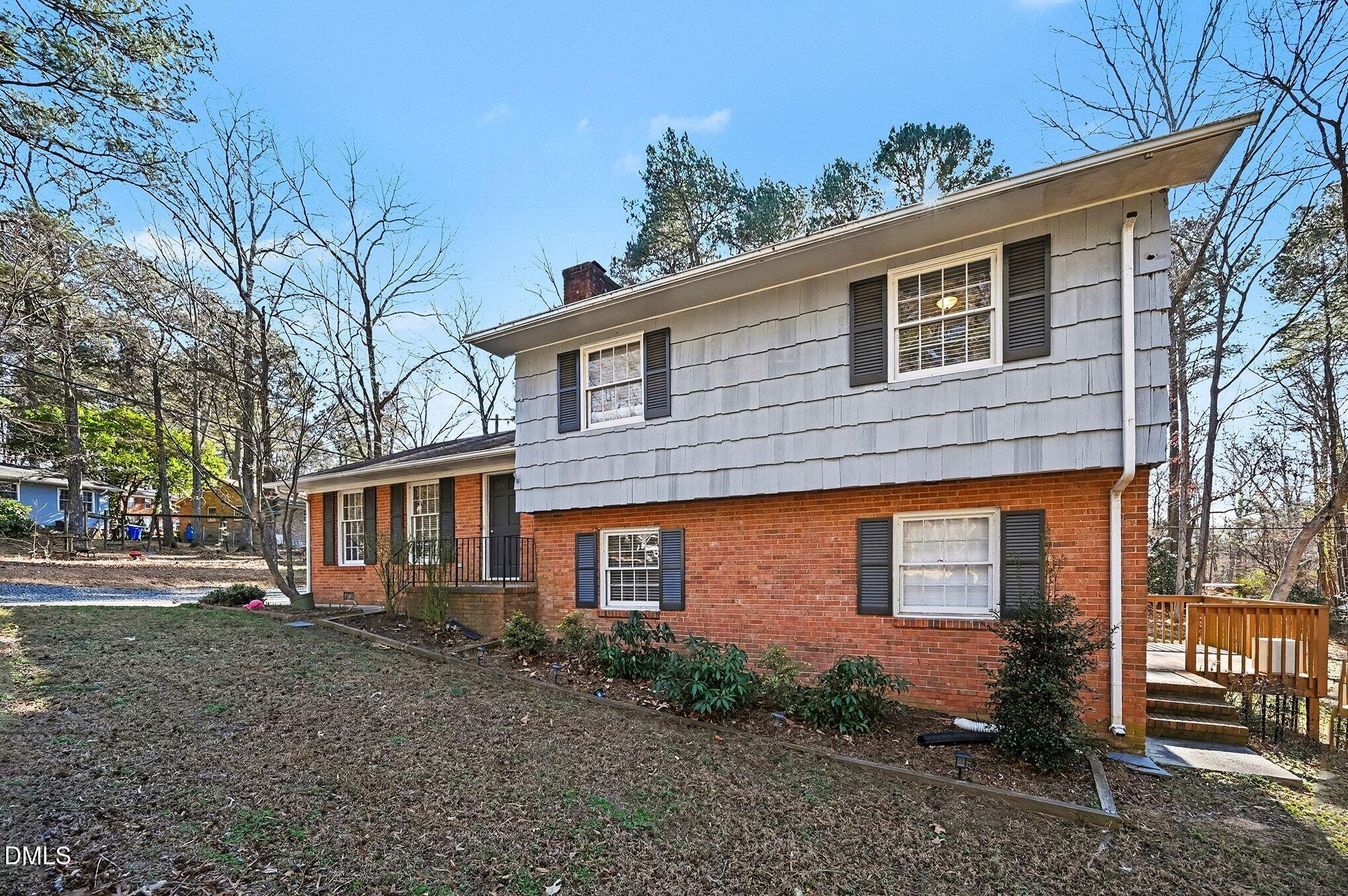1920 White Plains Road