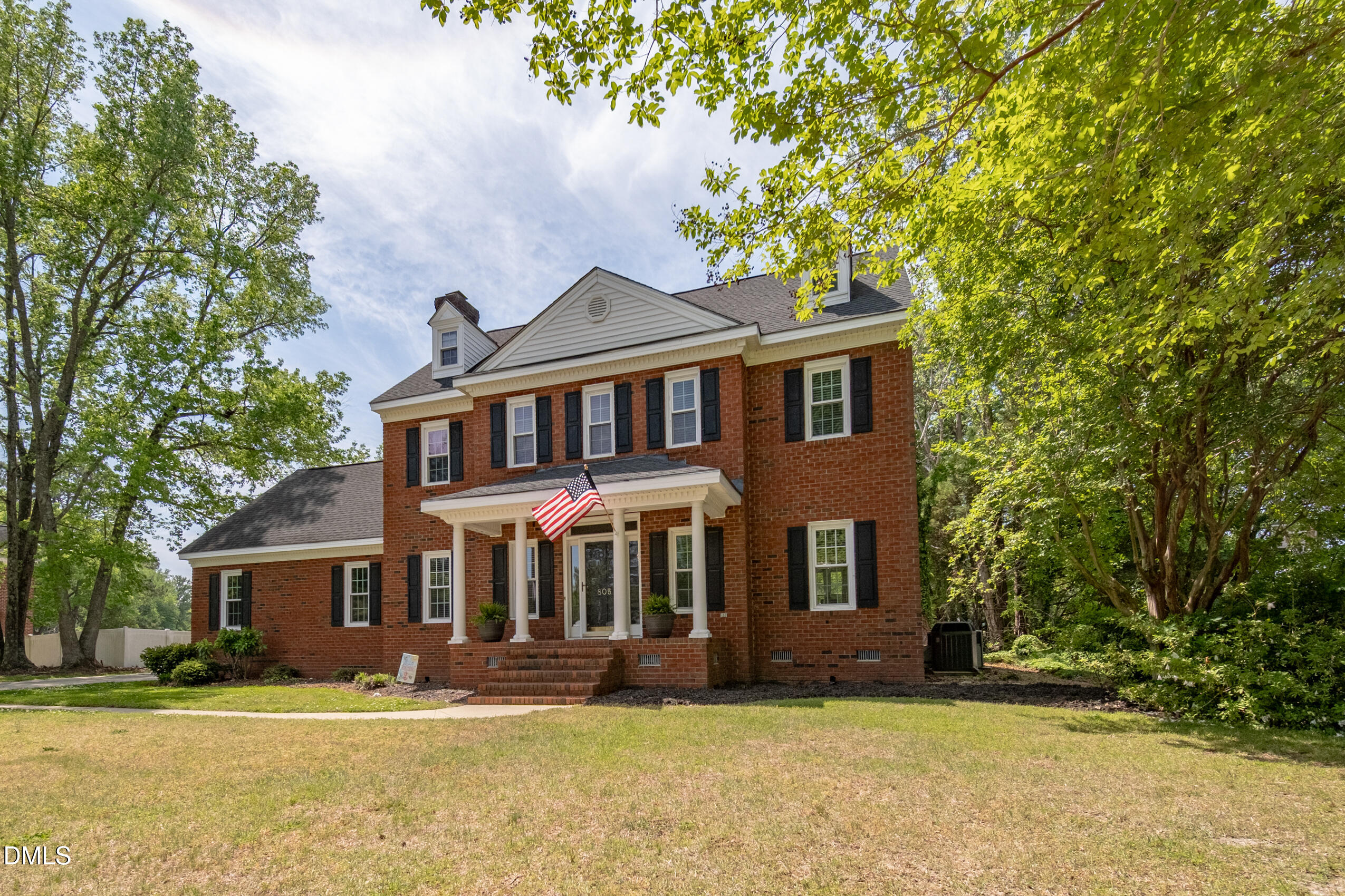 805 Short Spoon Circle