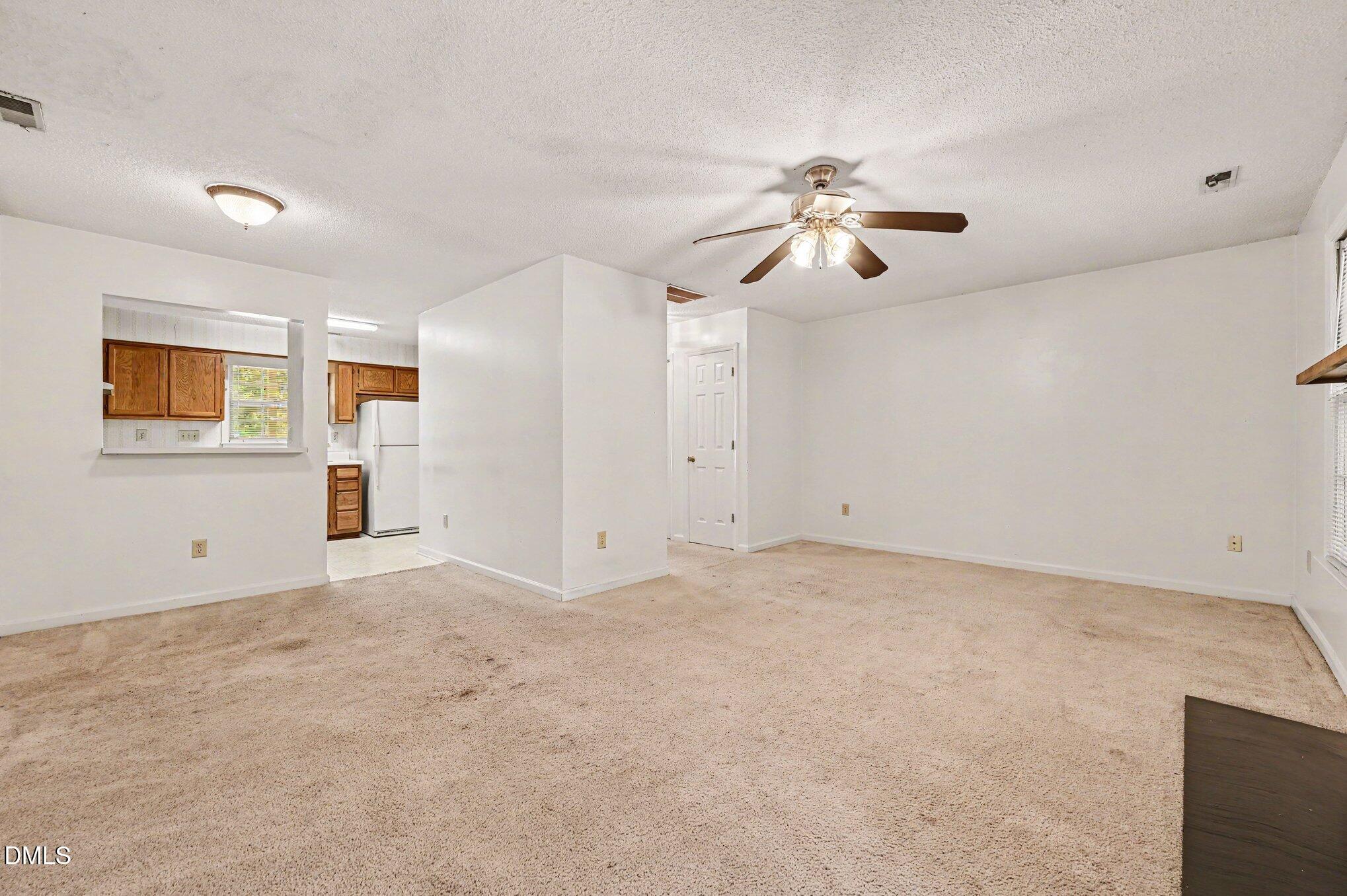 112 Hollow Oak Drive