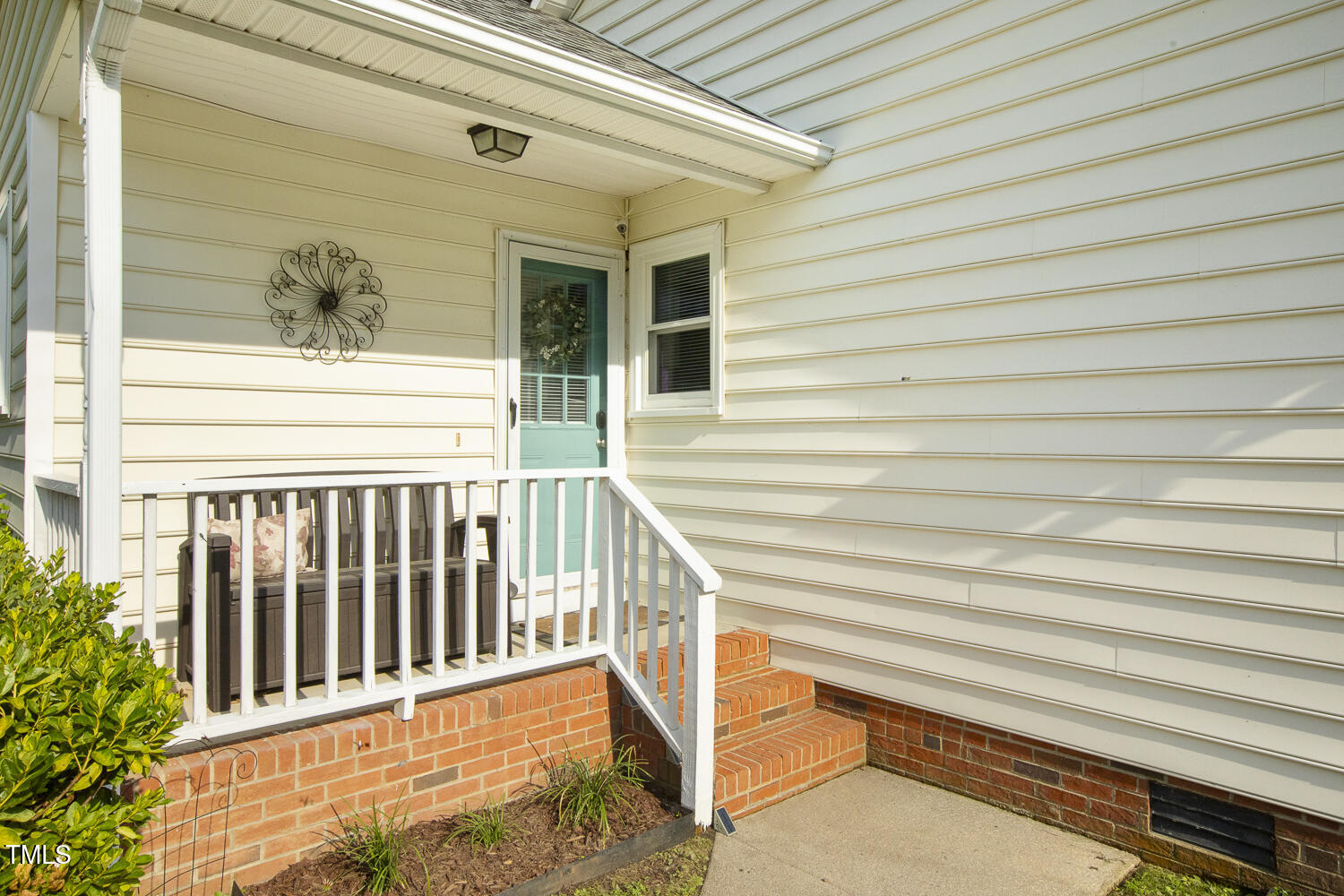 1516 Colston Crossing