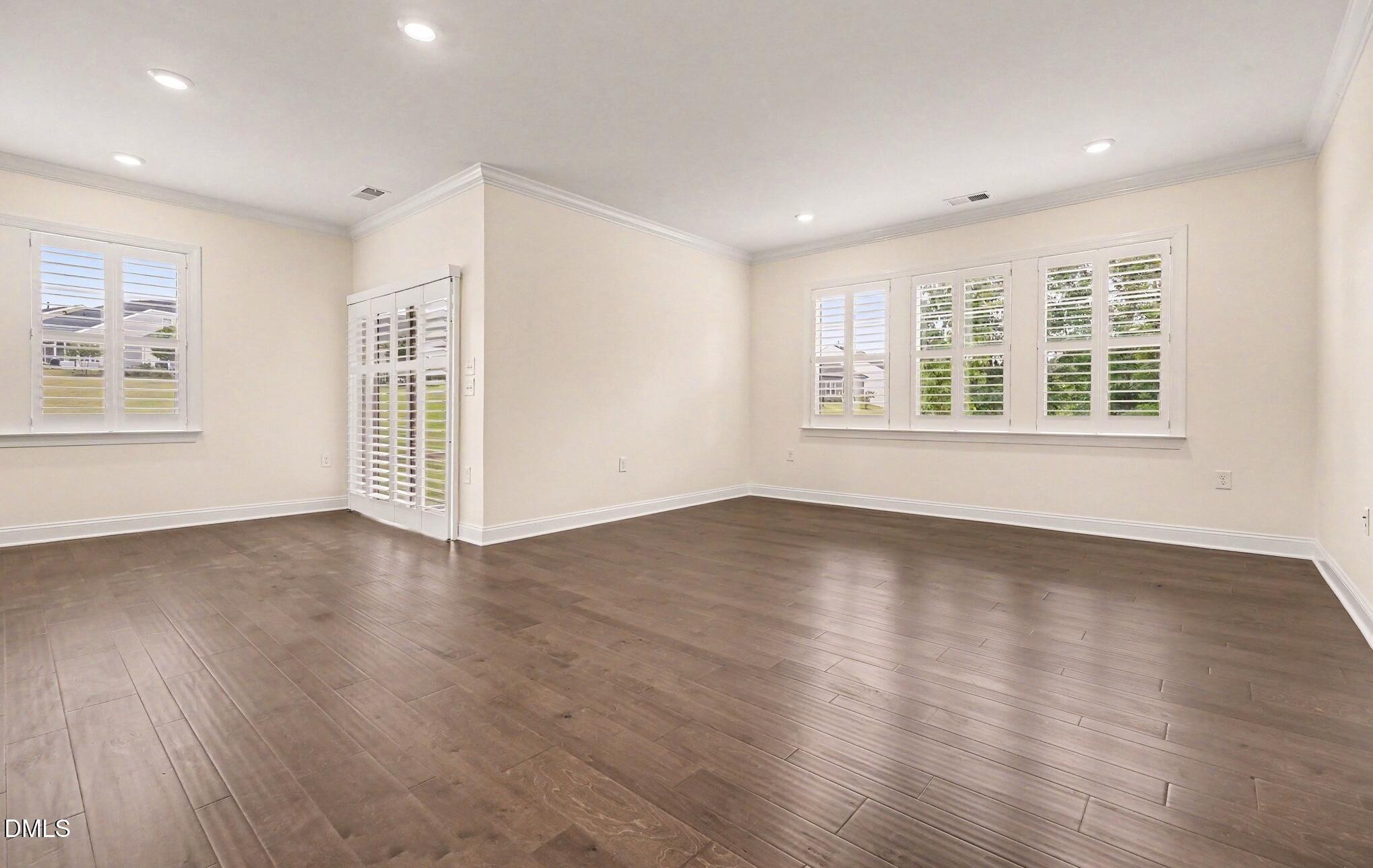 1103 Surveyor Drive