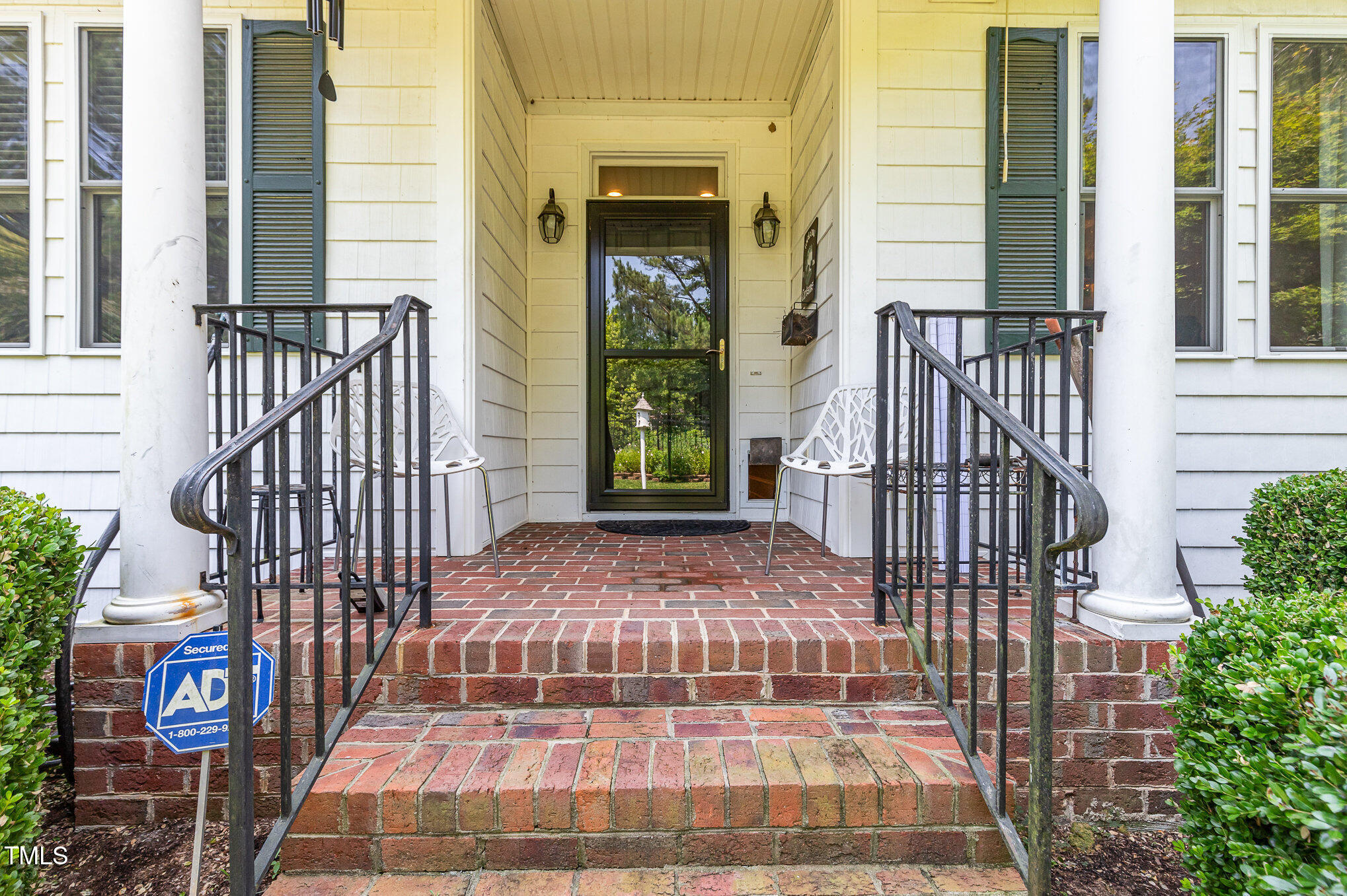 877 Millcroft
