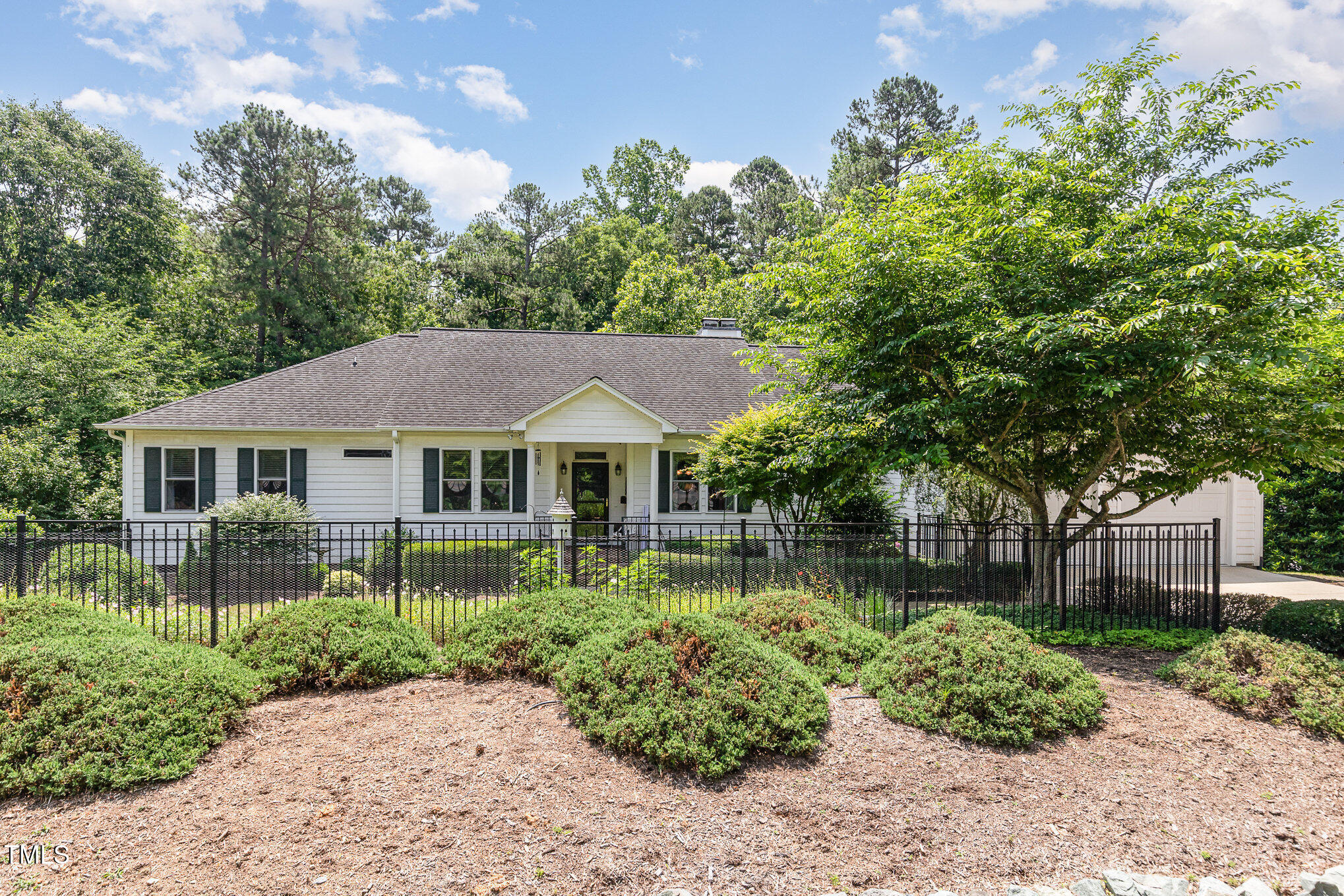 877 Millcroft