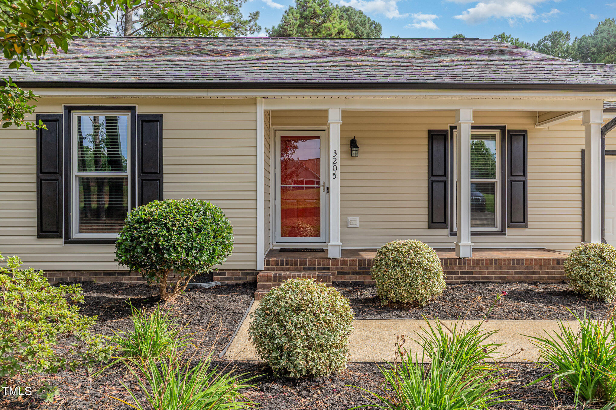 3205 Banks Road