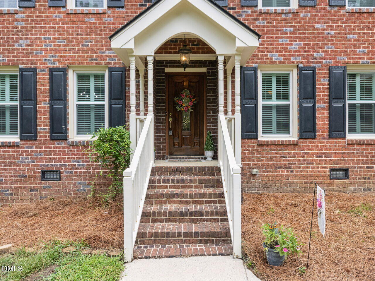 908 Buckingham Road