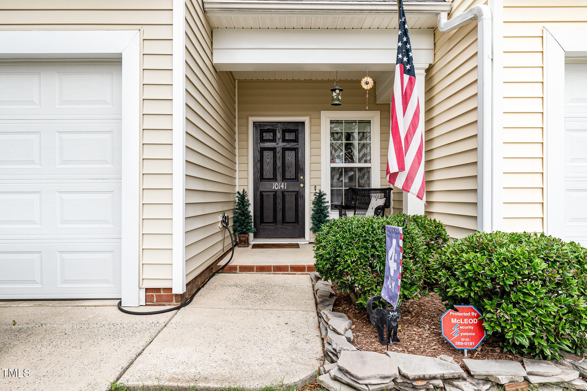 10141 Bessborough Drive