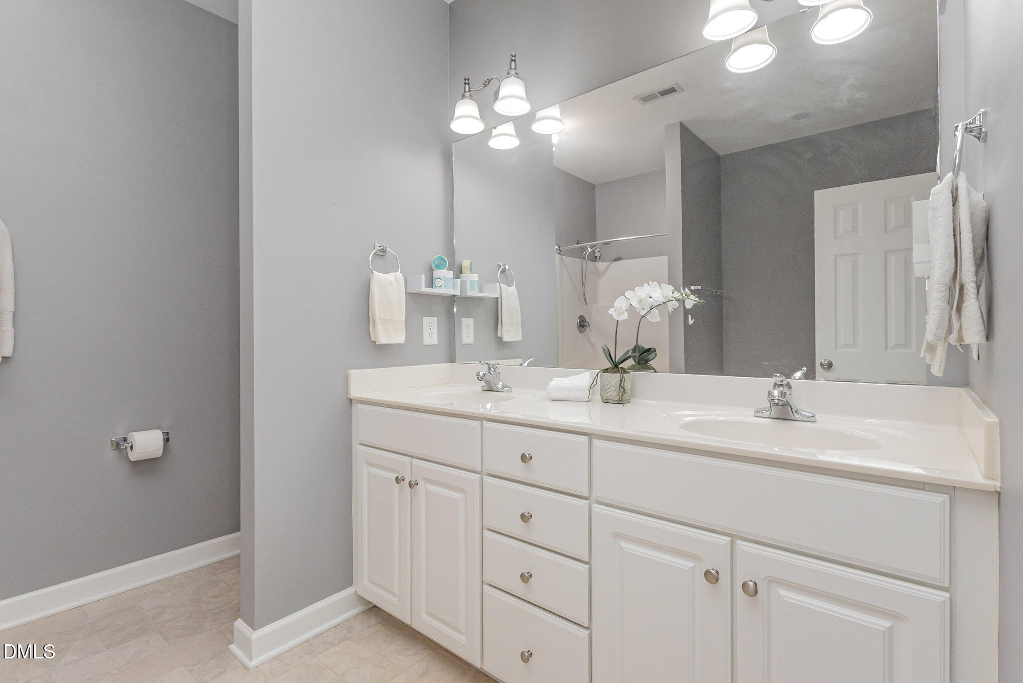 10141 Bessborough Drive
