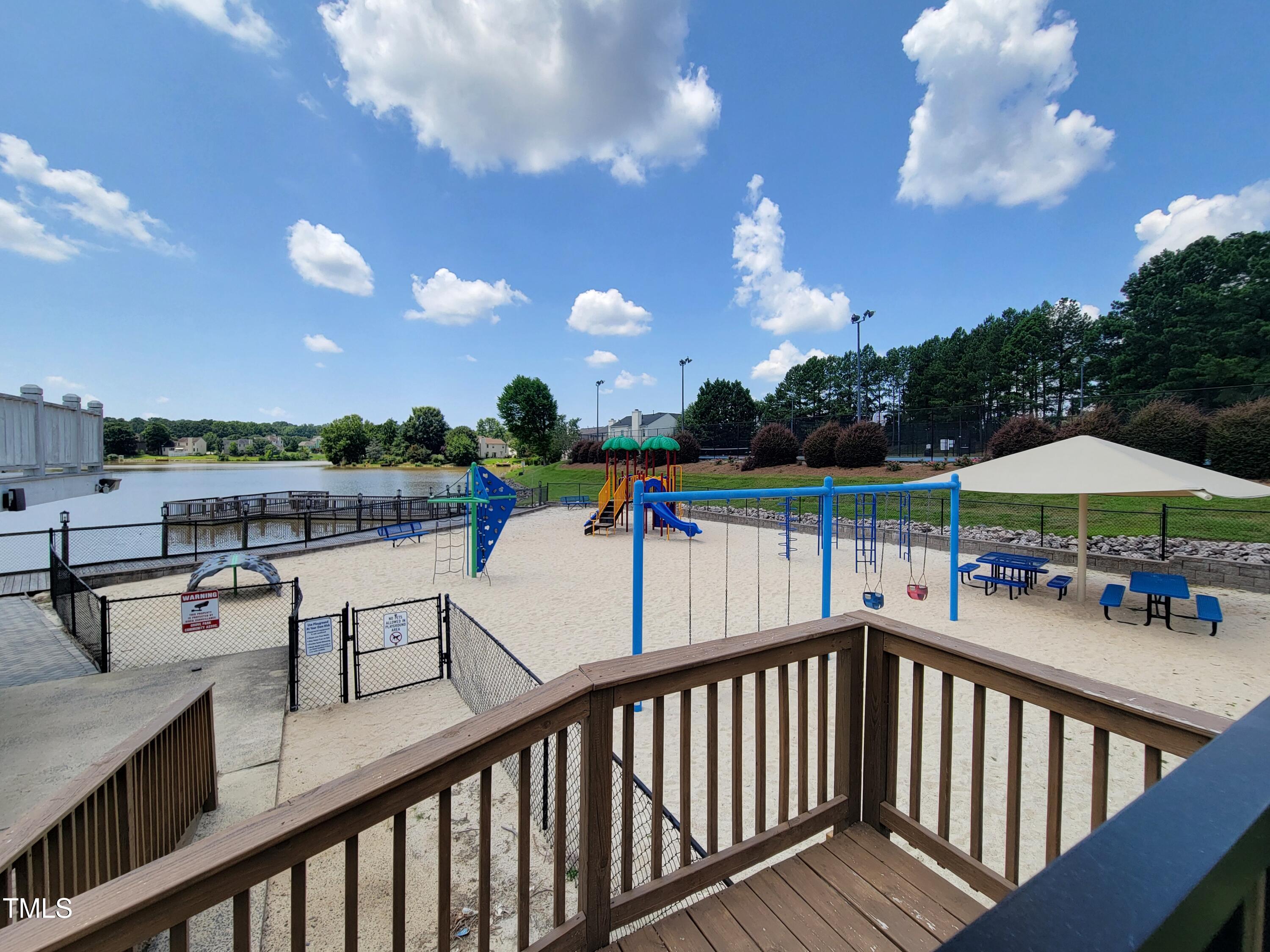 Durham, North Carolina 27703, United States, 3 Bedrooms Bedrooms, ,3 BathroomsBathrooms,Residential,Active,149536