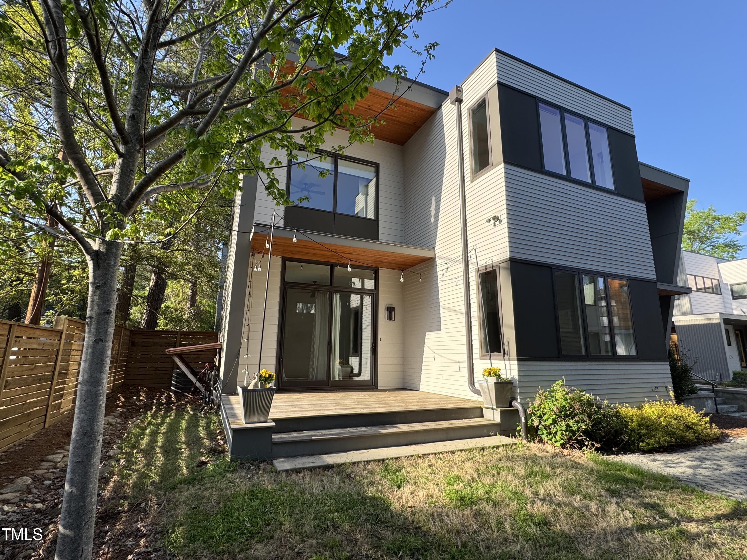 103 Inara Court