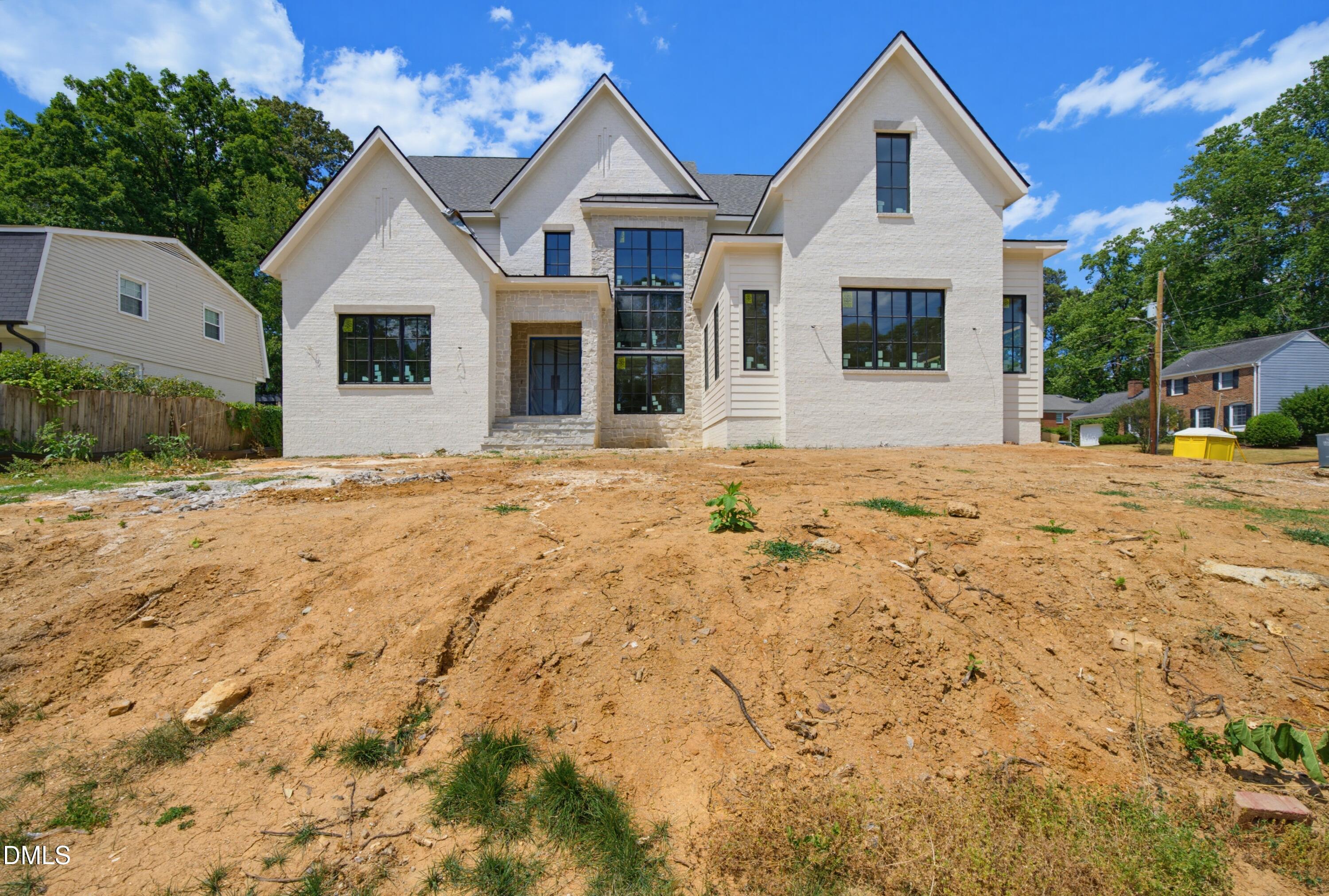 413 Pinecroft Drive