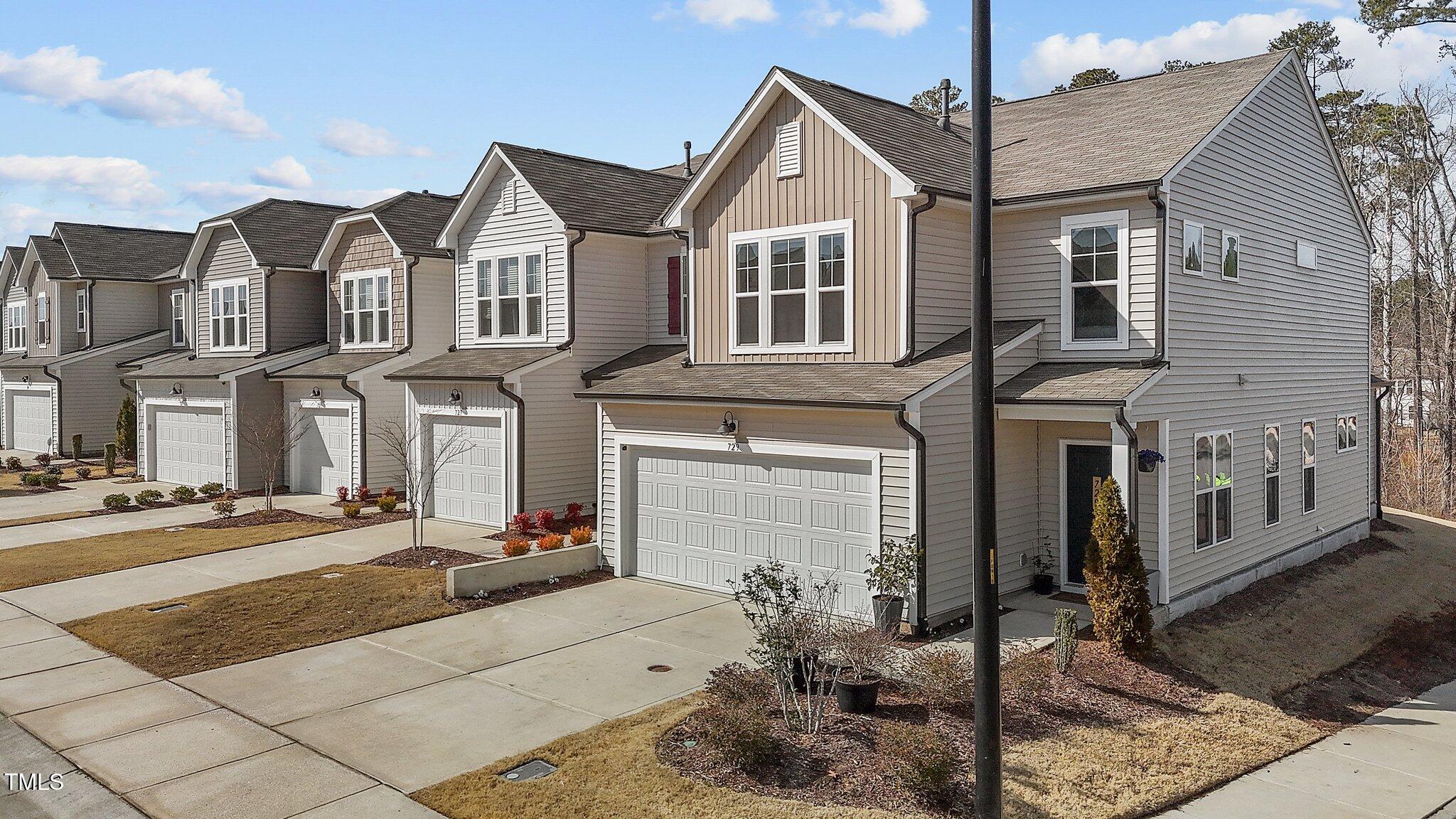 729 Colby Place