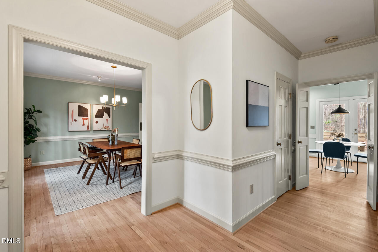 27 Falling Water Drive