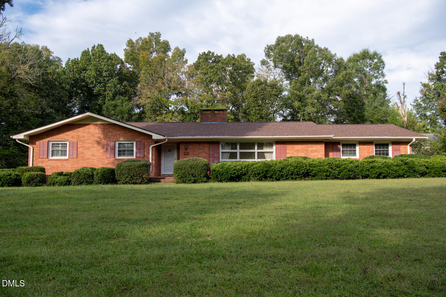 207 Forest Drive