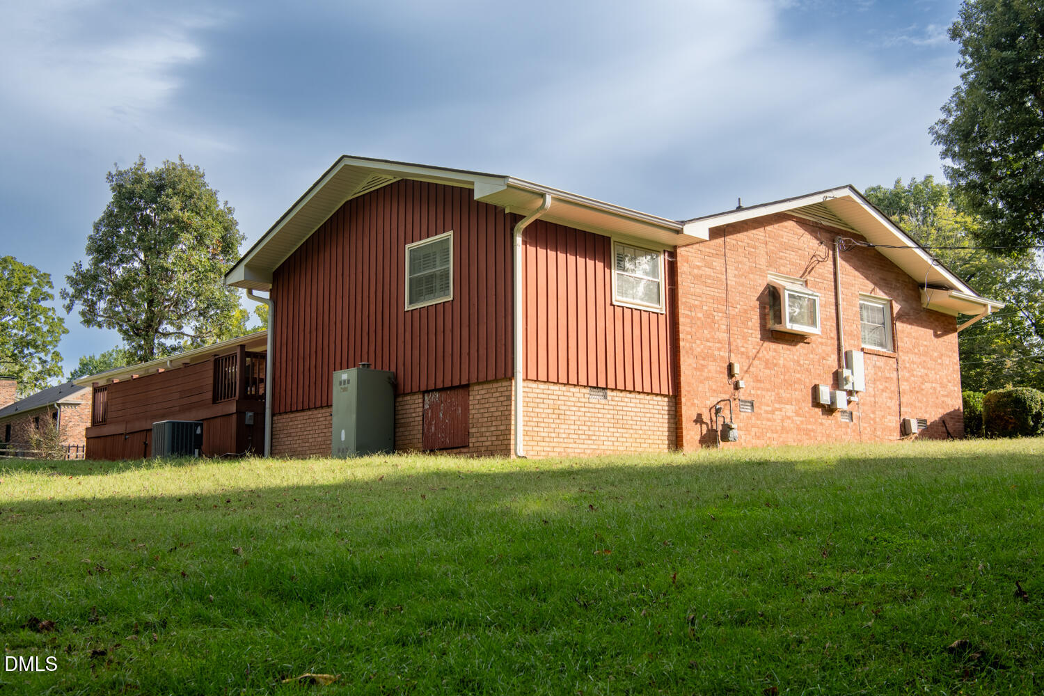 207 Forest Drive