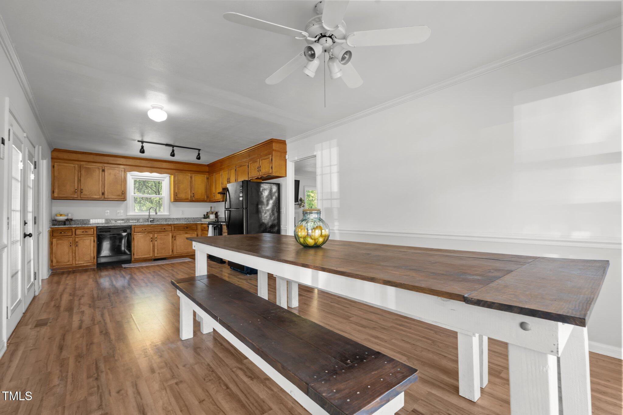 413 Bayles Road