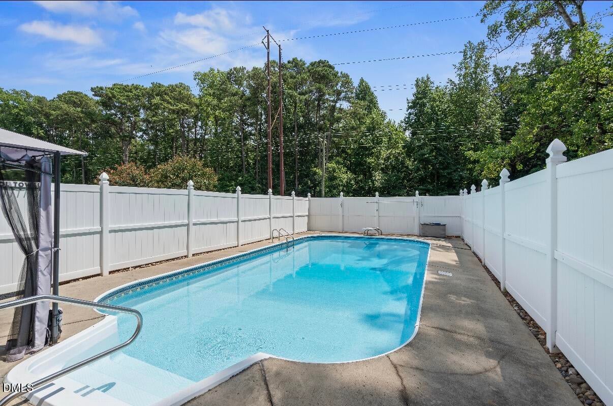 1809 Saddlewood Lane