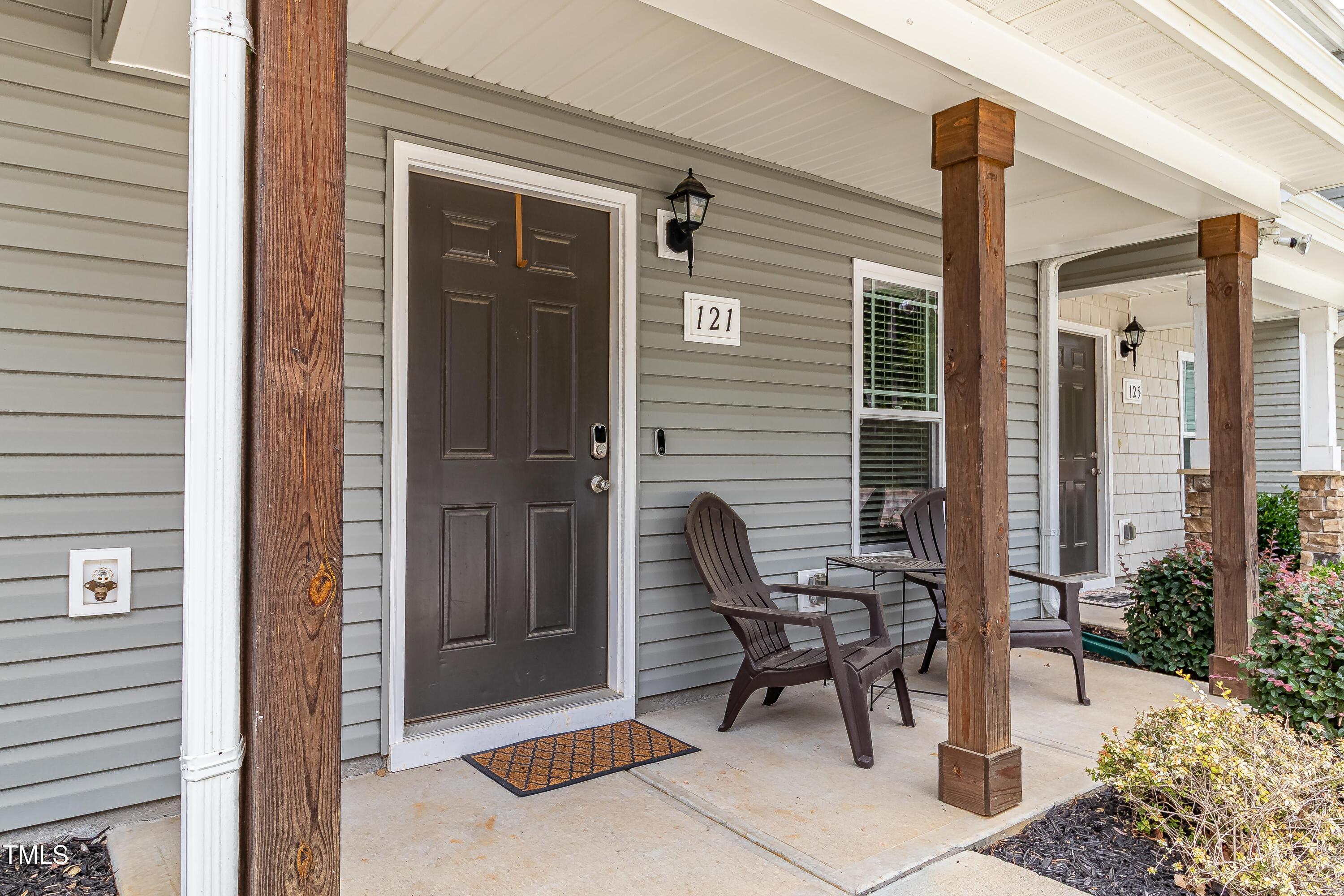 121 Longleaf Pine Street