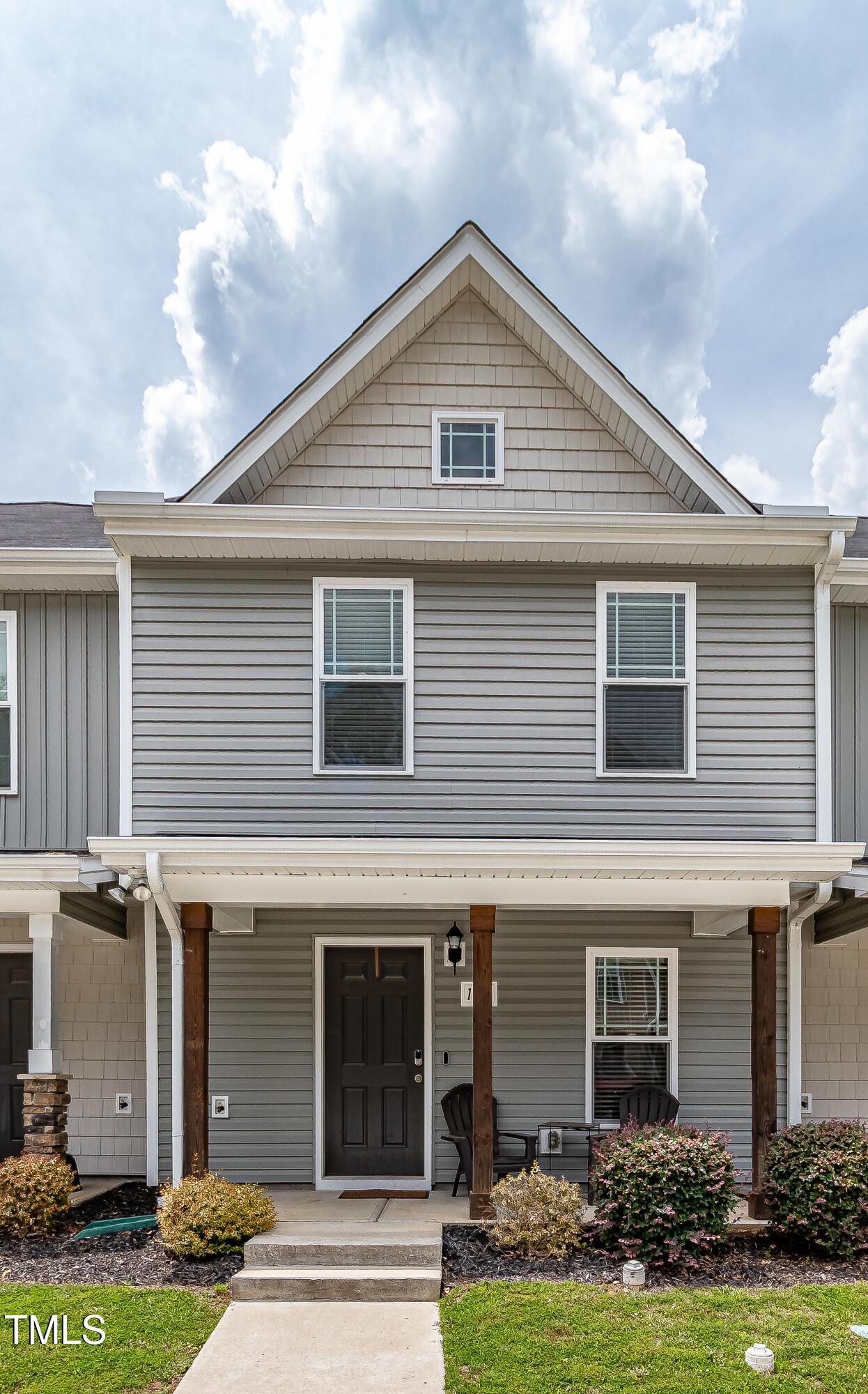 121 Longleaf Pine Street