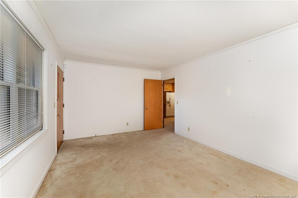 1600 Dogwood Acres Drive