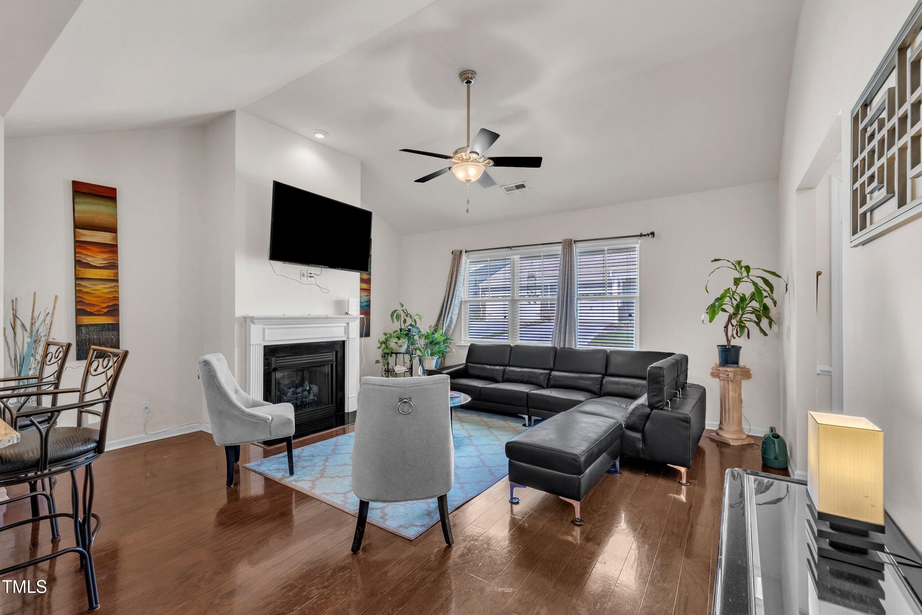 4612 Hanging Fern Lane