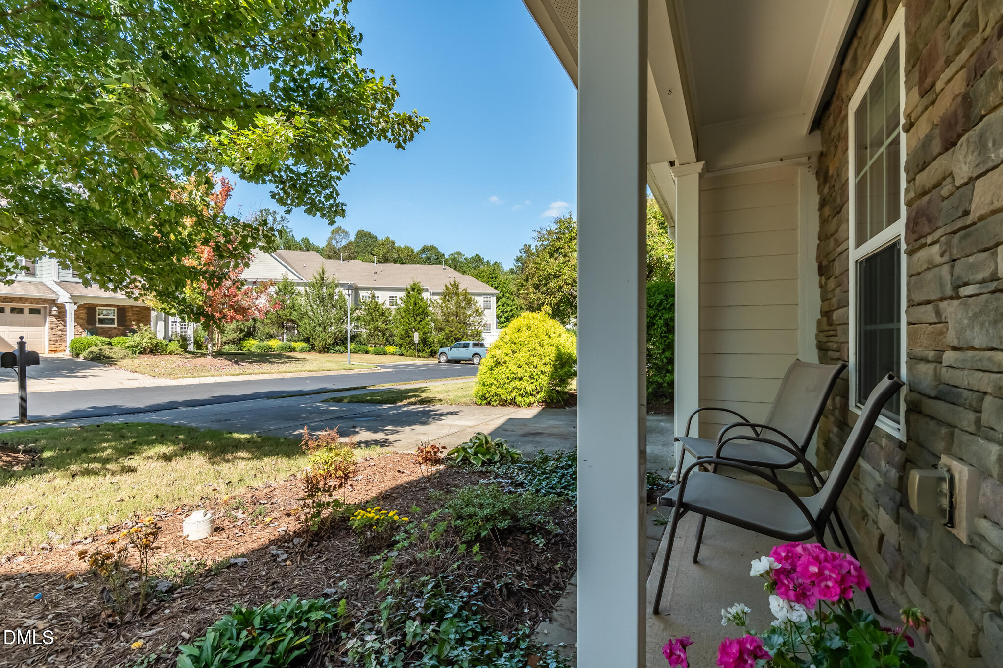 2103 Bartlett Circle