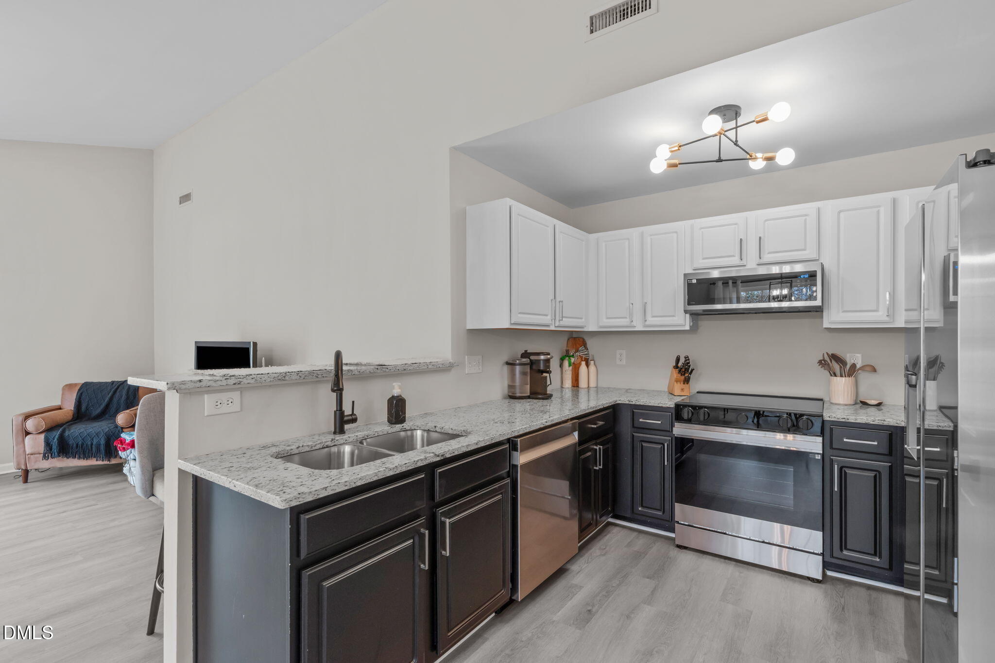 3708 Thornwood Drive