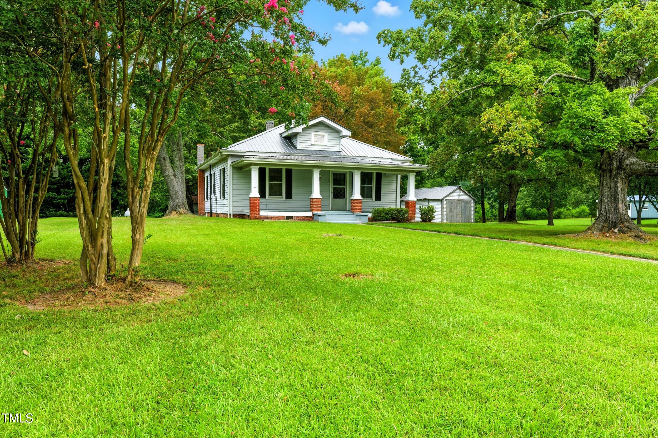 807 N Main Street