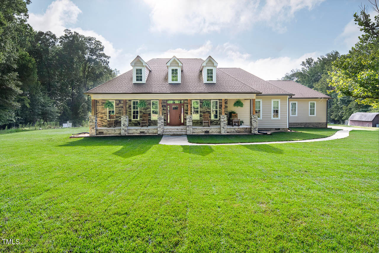 195 Falcon Lane