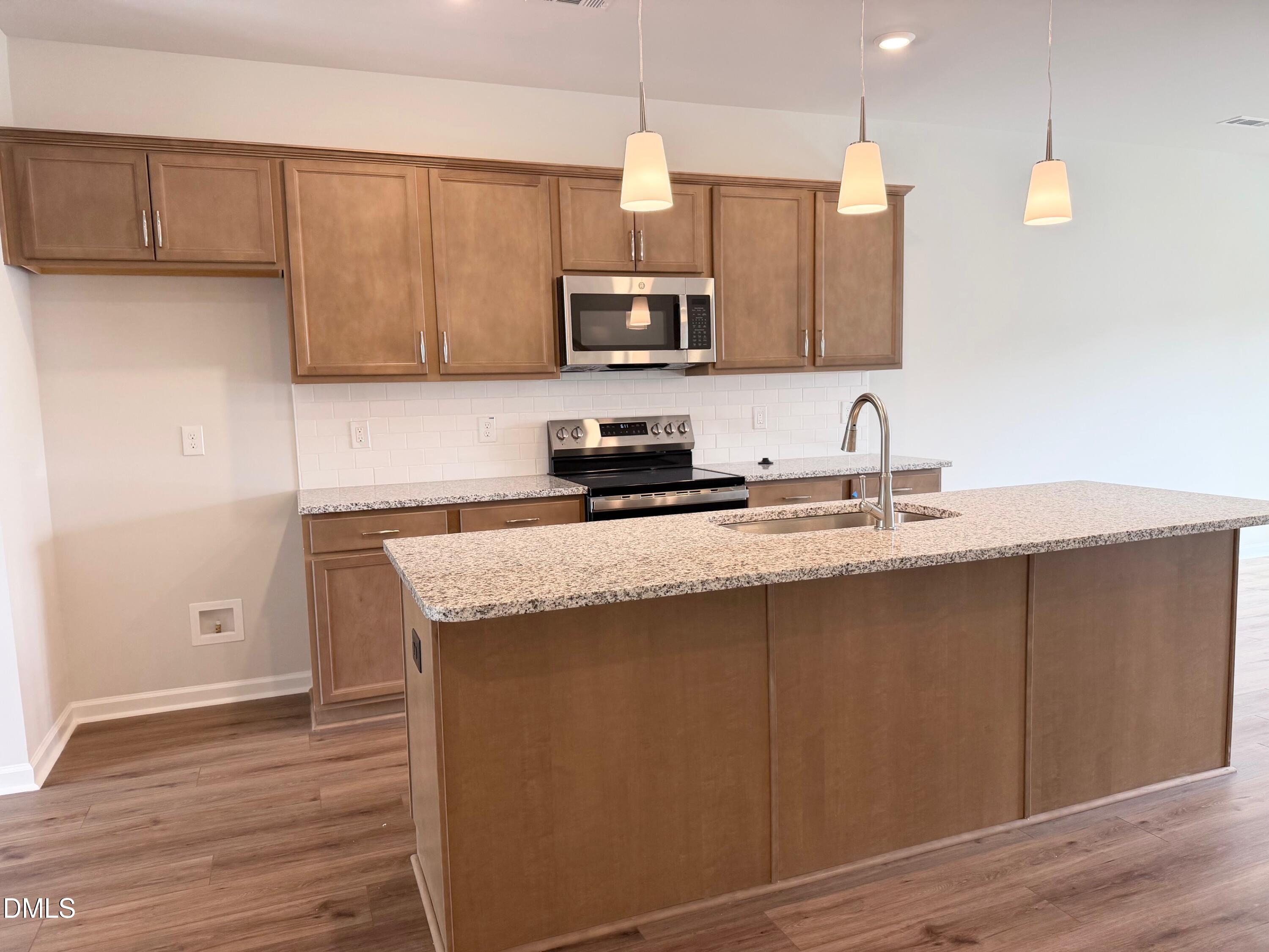 396 Chesapeake Commons Street 125