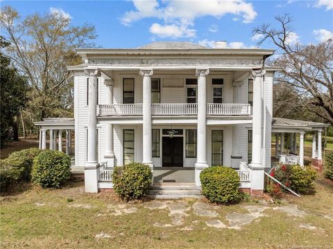 Property photo of 205 N Vance Street, Red Springs, NC 28377