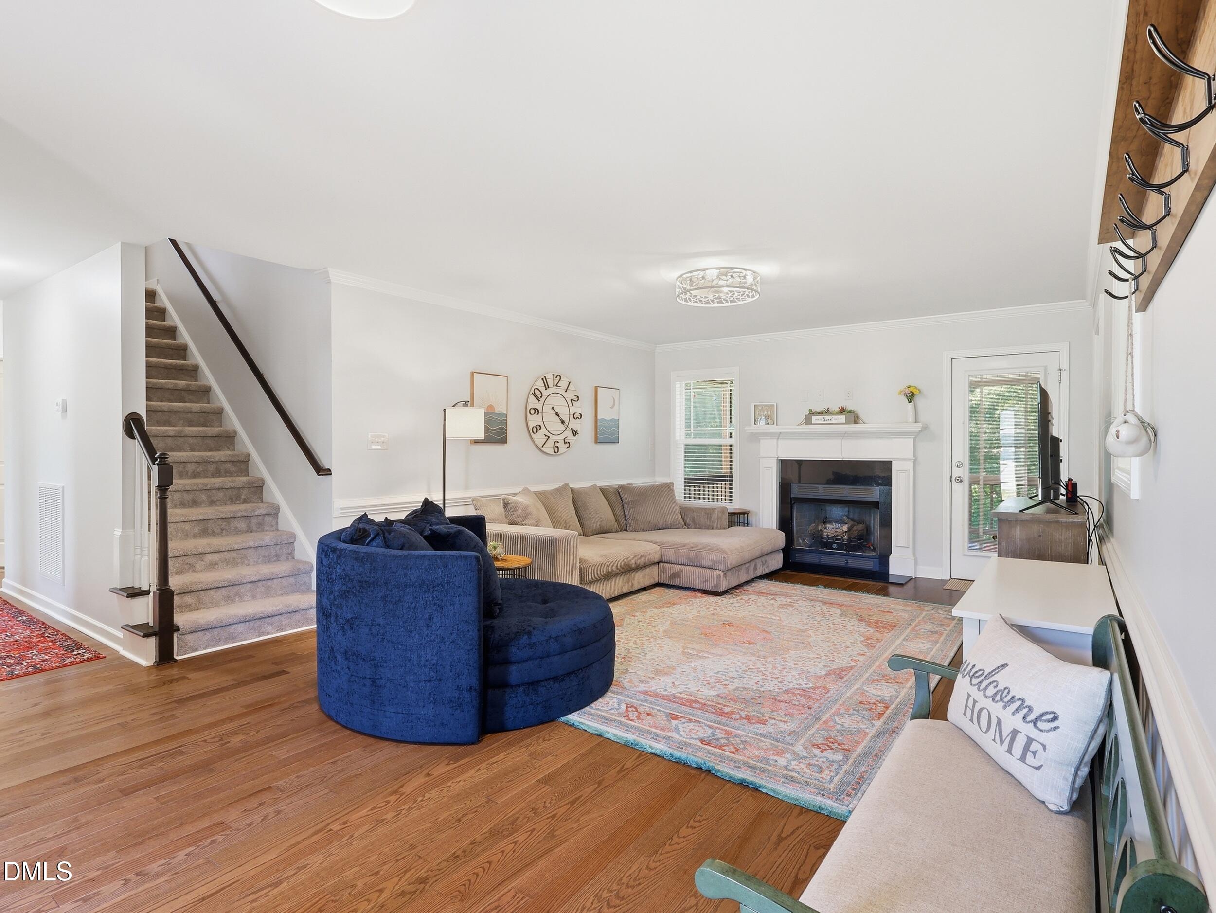 33 Bluestone Drive