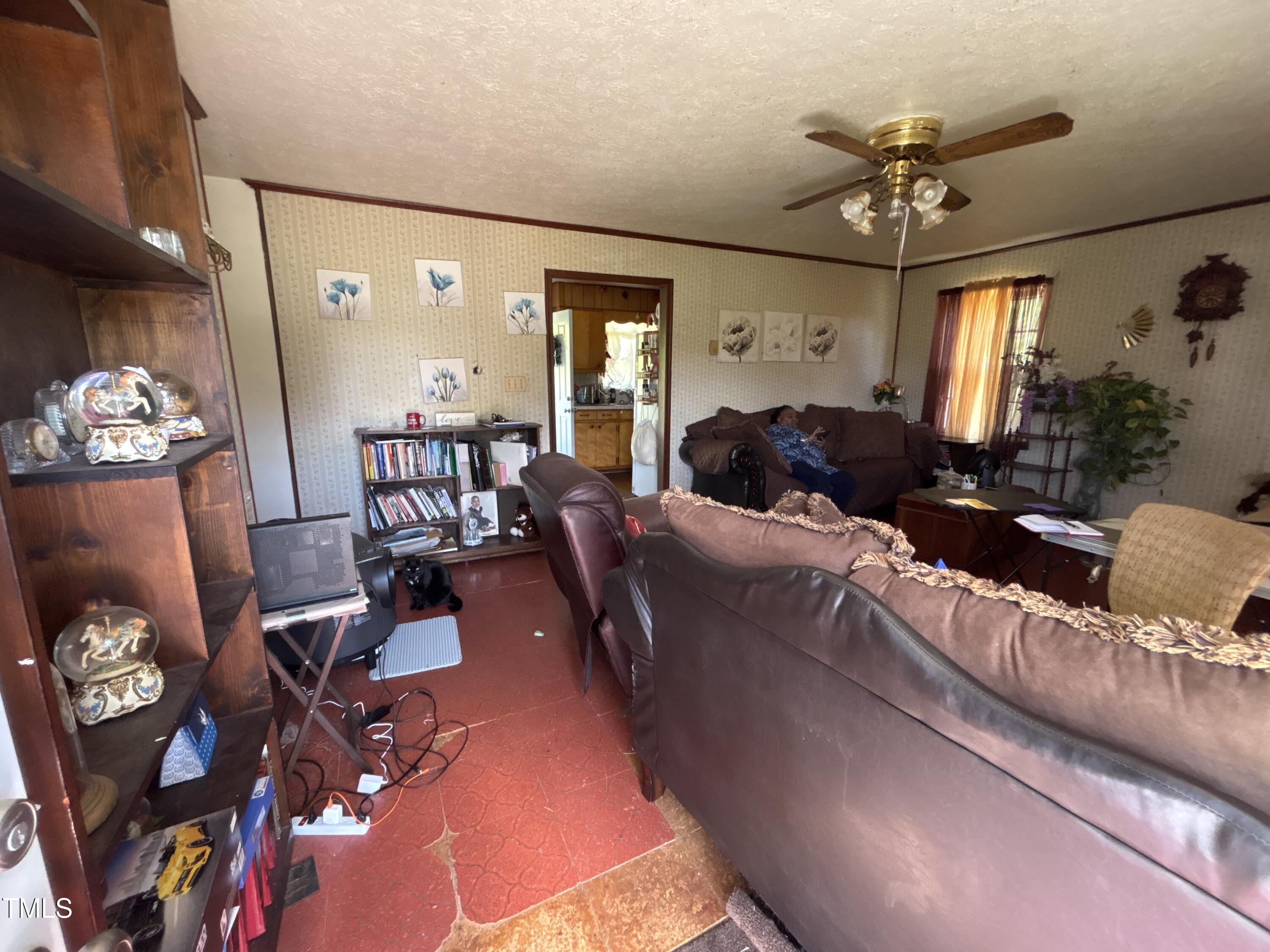 345 Guest Road