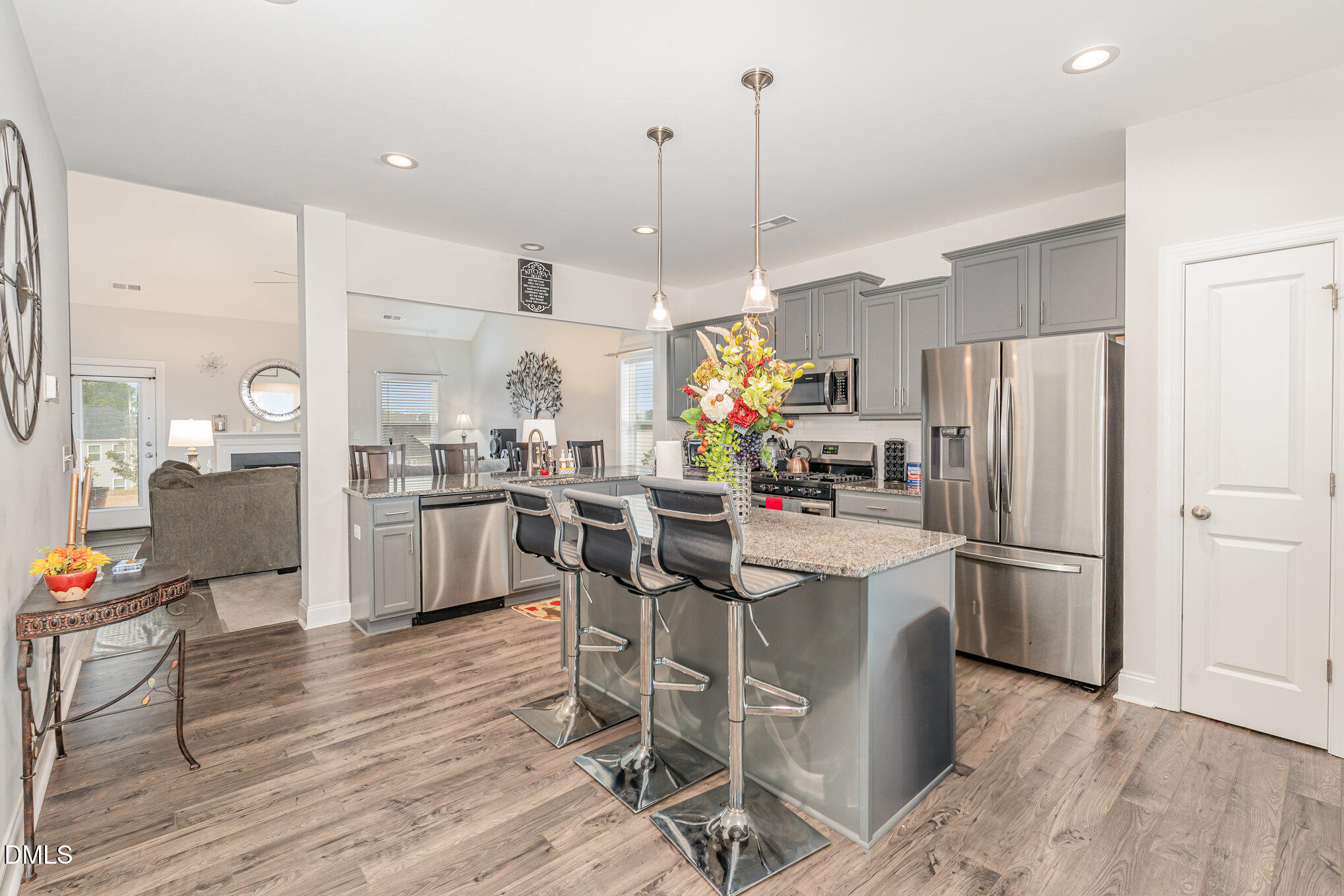 633 Longstanton Avenue