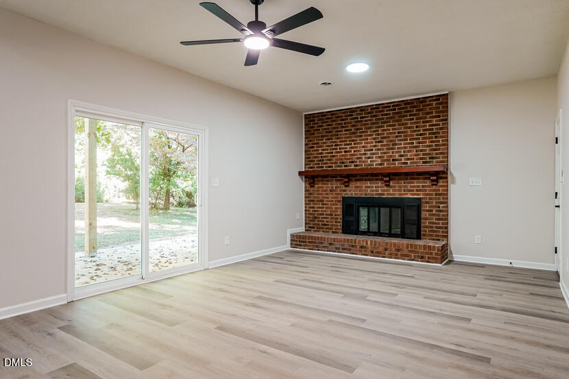 5308 Amsterdam Place