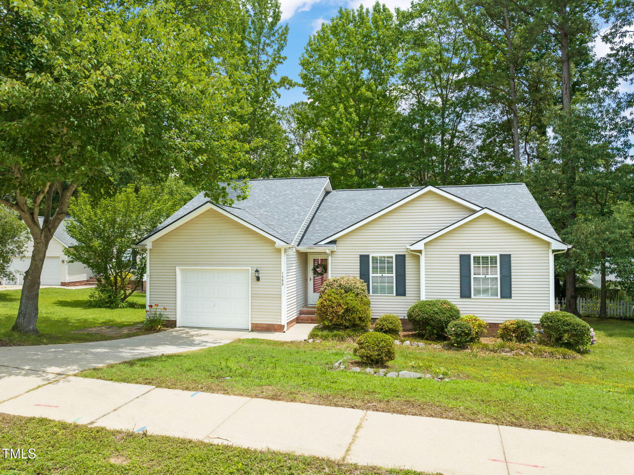 1409 Beckworth Court