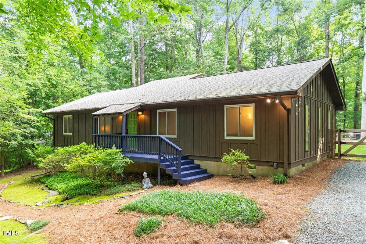 1403 Meadow Lane