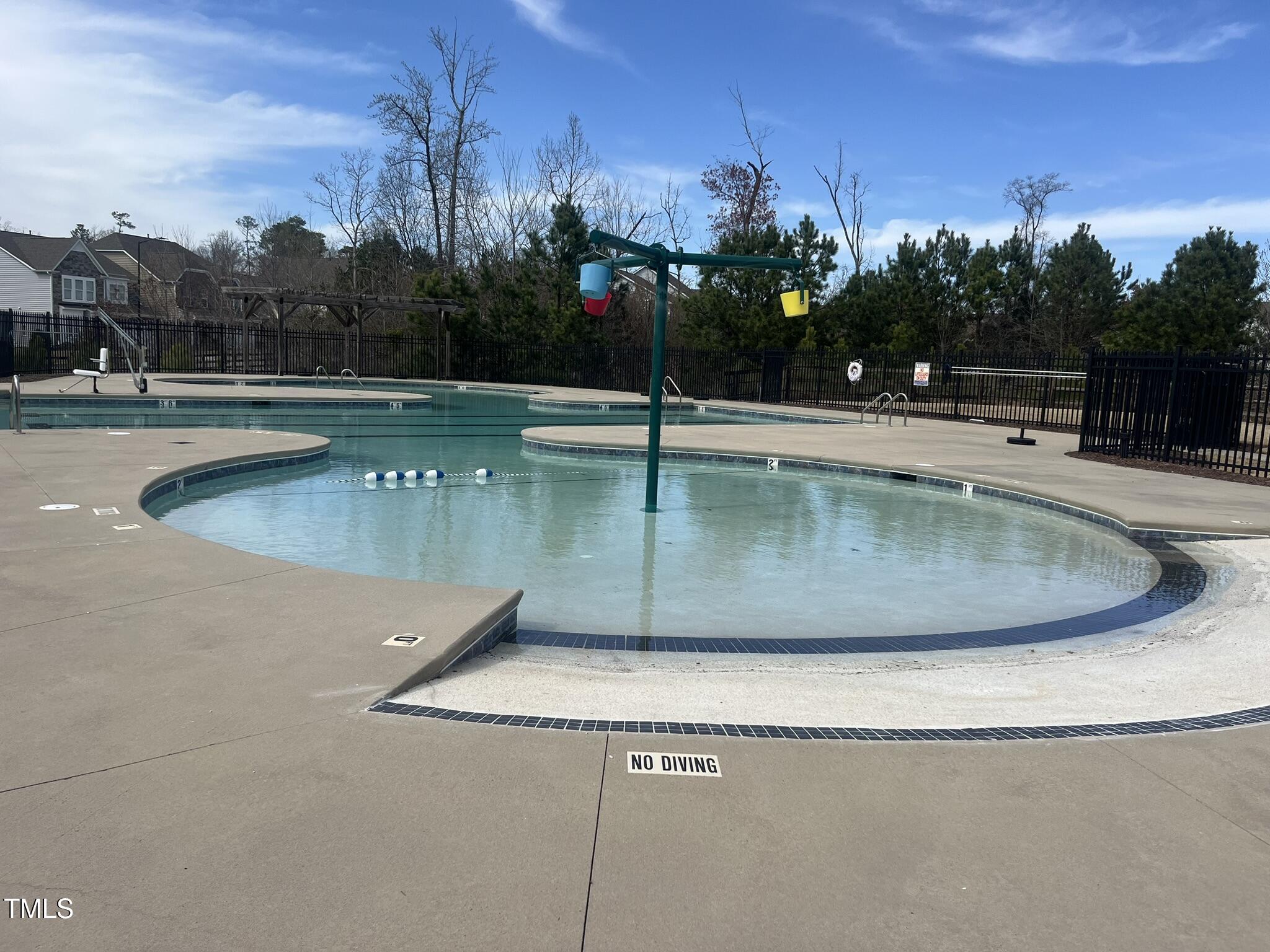 Durham, North Carolina 27703, United States, 3 Bedrooms Bedrooms, ,3 BathroomsBathrooms,Residential,Pending,100610